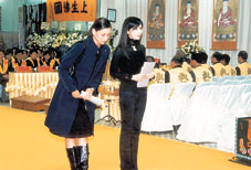 vivmingpao_10-30-02.jpg